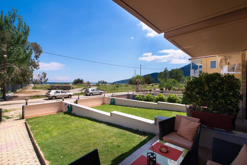 Meltemi Villa Chrysi Ammoudia Exteriér fotografie